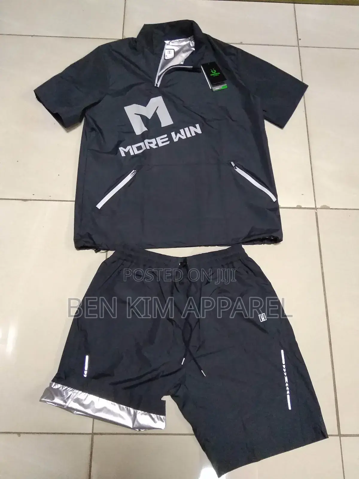 Thermal Heat Gear Top and Shorts Work Out Gym , Running, Walks,