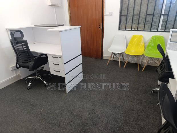 Stylish Front Reception Desk 1.2m