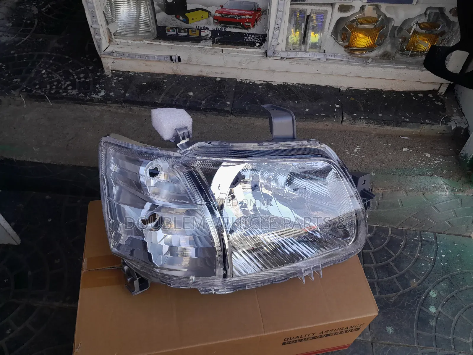 Headlamp/Headlight Toyota Townace/Liteace 2005,20102012-2023/New Model