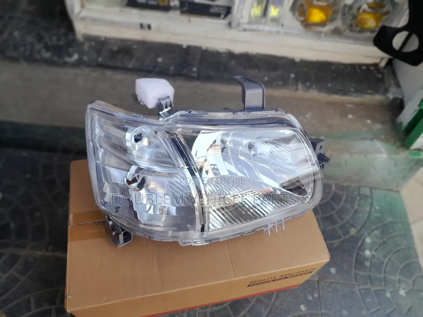 Headlamp/Headlight Toyota Townace/Liteace 2005,20102012-2023/New Model