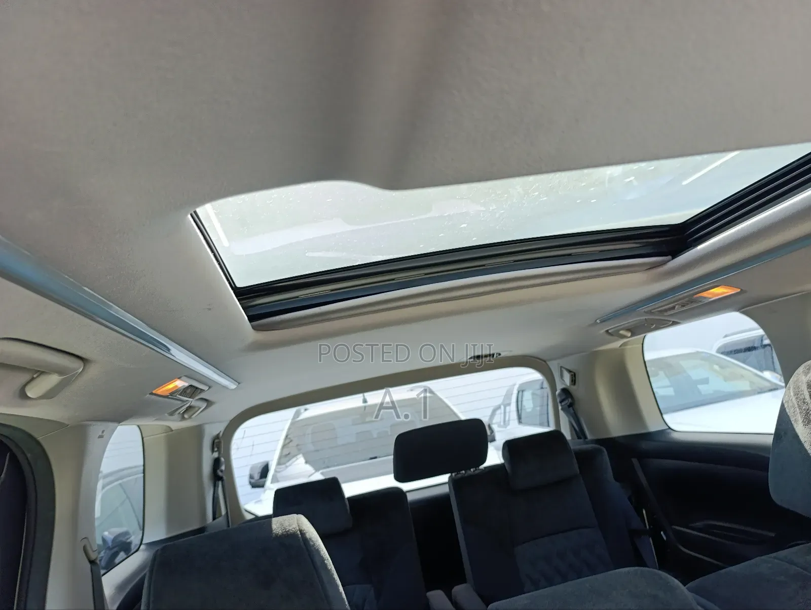 Toyota Vellfire 2019 White
