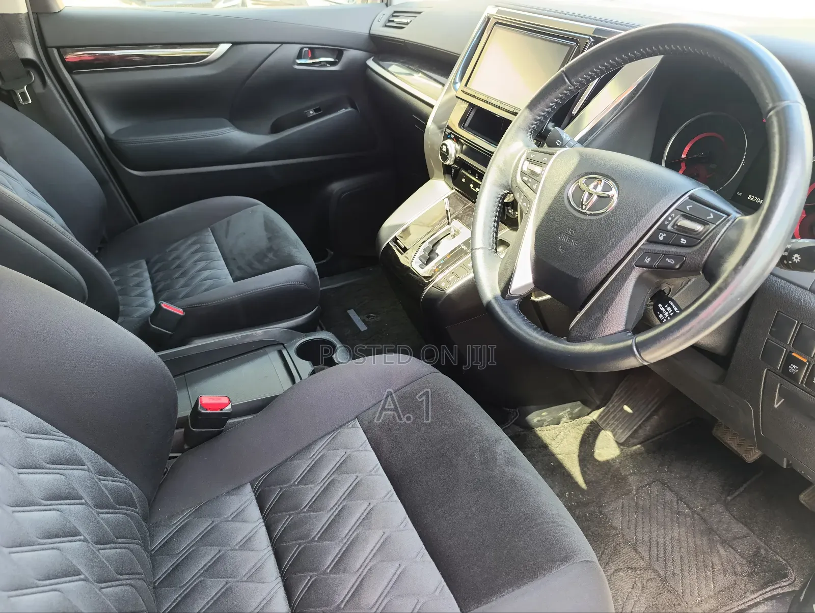 Toyota Vellfire 2019 White