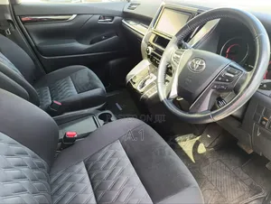 Toyota Vellfire 2019 White