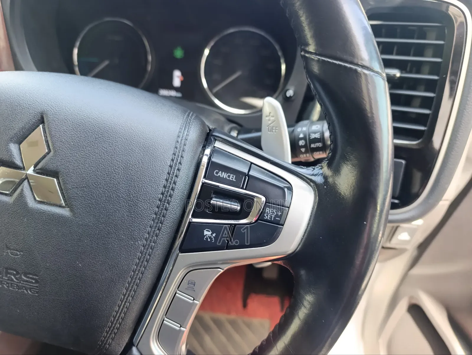 Mitsubishi Outlander 2.4 PHEV AWD 2018 White