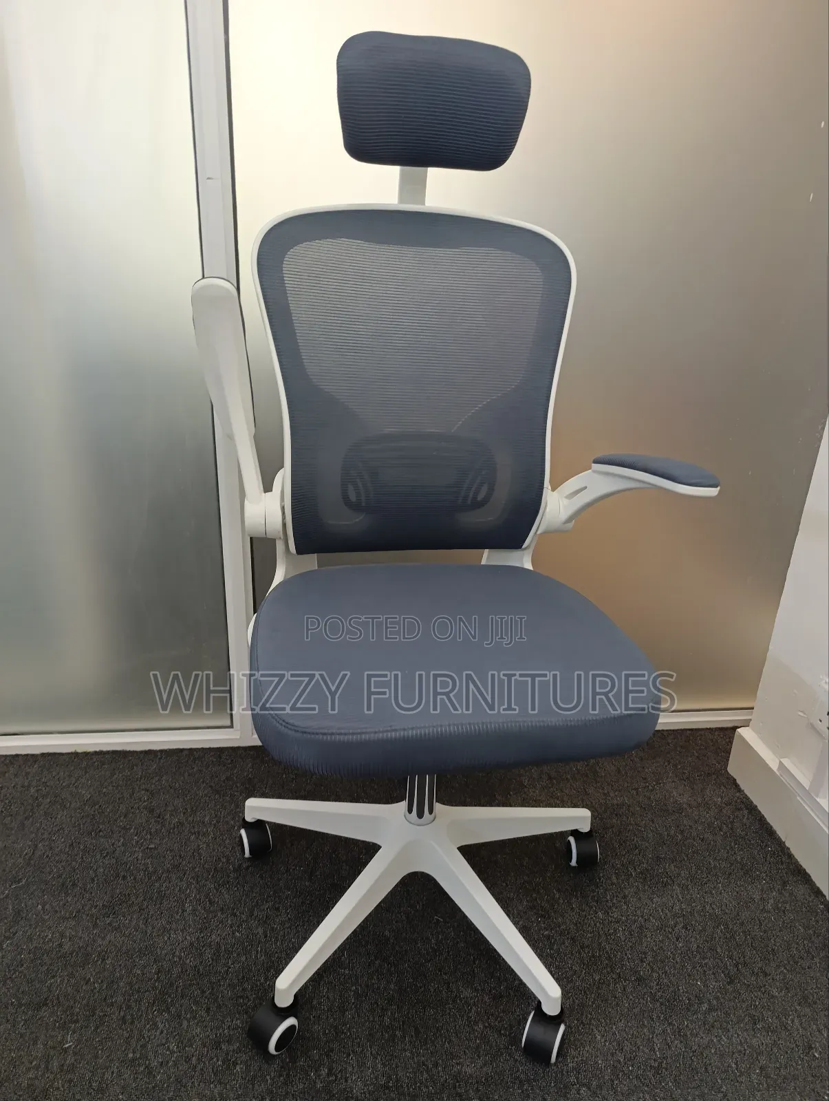 Adjastable Ergonomic Chair