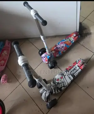 Foldable Scooters Suitable for Any Gender