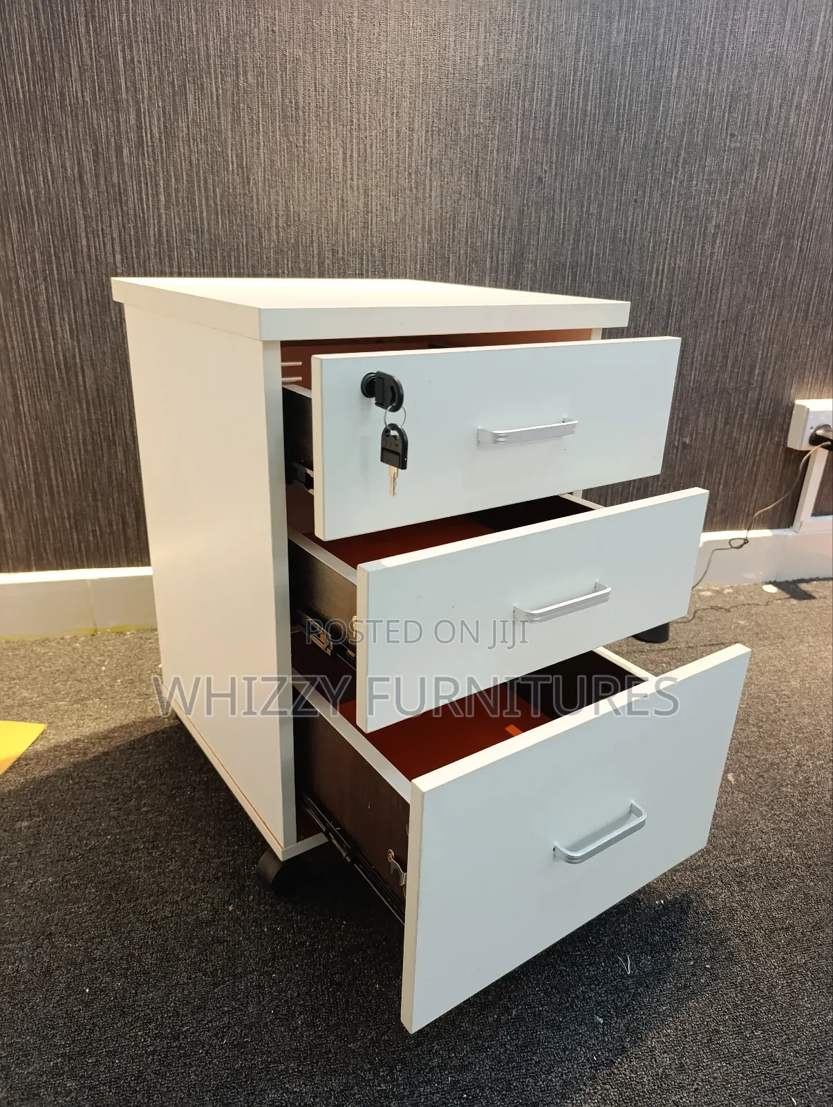 3 Drawer Movable Pedestal