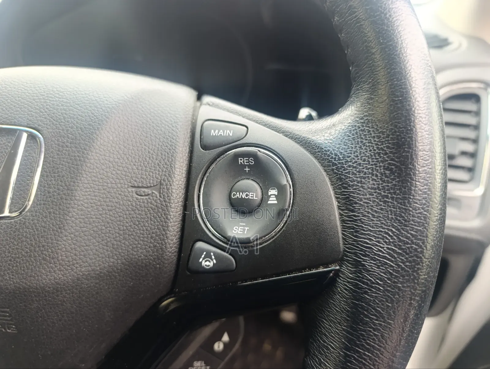 Honda Vezel 1.5 Hybrid 2WD 2019 Pearl