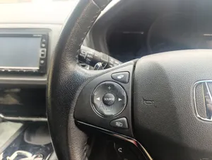 Honda Vezel 1.5 Hybrid 2WD 2019 Pearl