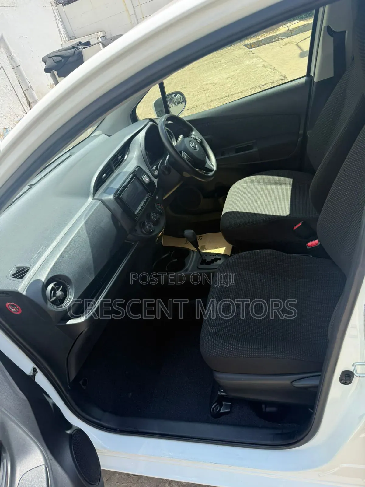 Toyota Vitz 2018 White