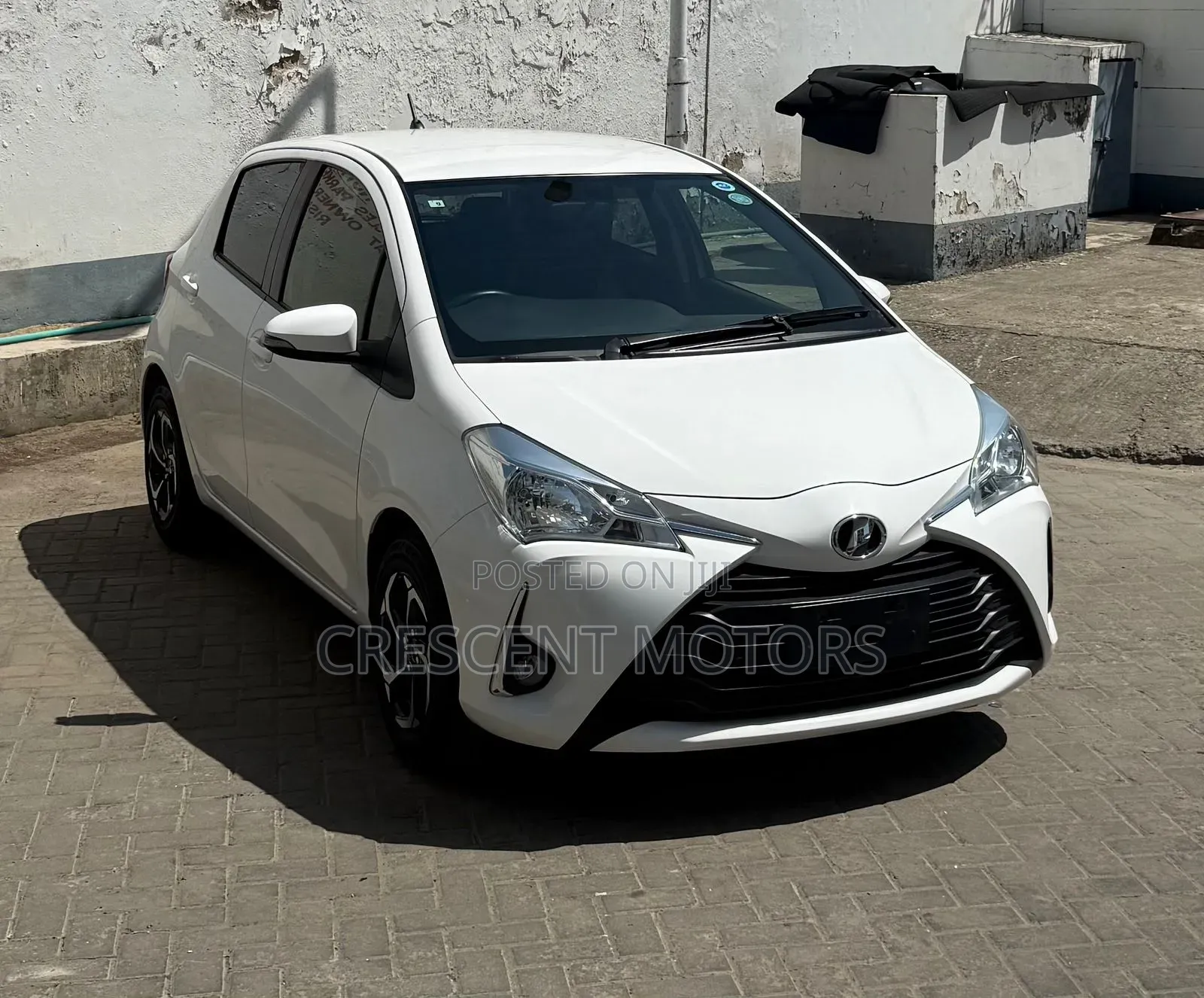Toyota Vitz 2018 White