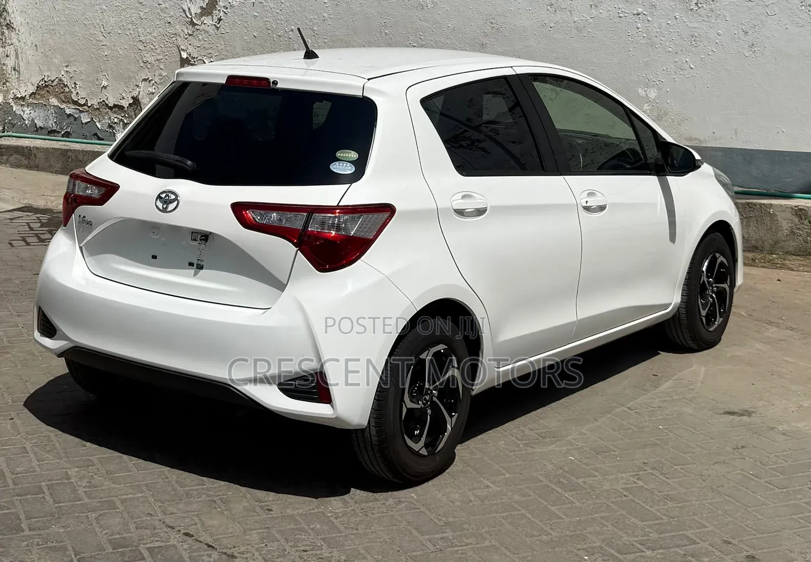 Toyota Vitz 2018 White