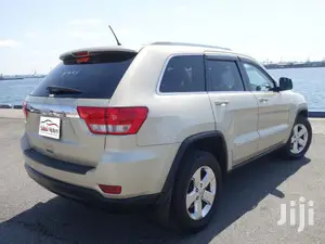 New Jeep Grand Cherokee 2012 Gold