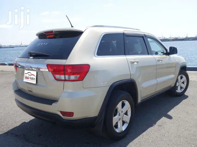 New Jeep Grand Cherokee 2012 Gold