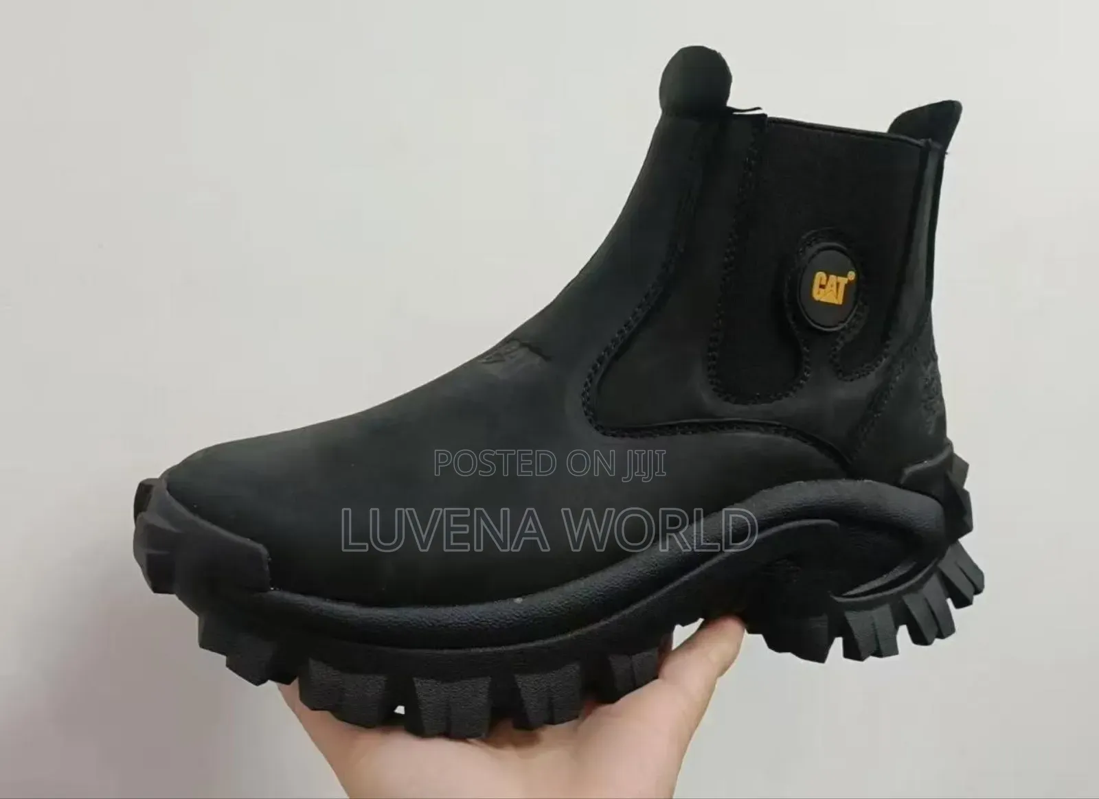 Offloading Cat Boot