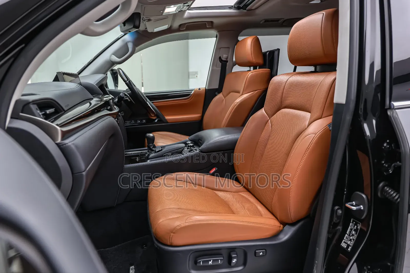 Lexus LX 2018 Black