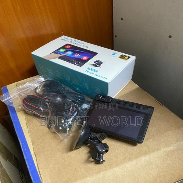 C12 3-Cam Dash Cam – Drive Confidently – - main view