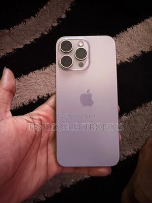 Apple iPhone 15 Pro Max 256 GB Silver - thumbnail 2