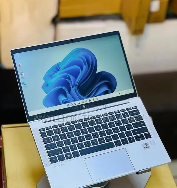 Laptop HP EliteBook 840 G7 16GB Intel Core I7 SSD 512GB