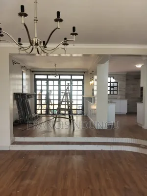 5bdrm Maisonette in Kiora Estate, Riabai for sale