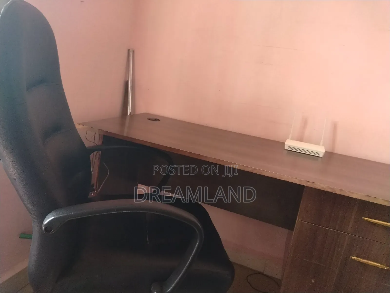 1.5 Meters Office Table+Executive Chair