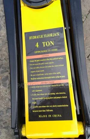 Hydraulic Floor Jack