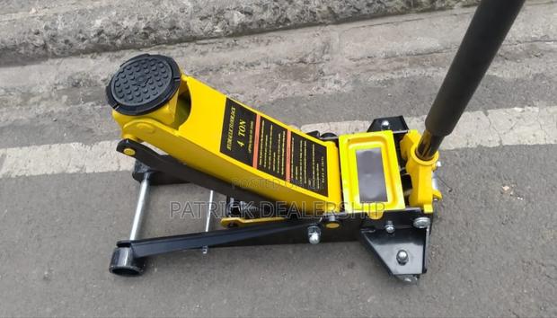 4ton Hydraulic Floor Jack - thumbnail 2