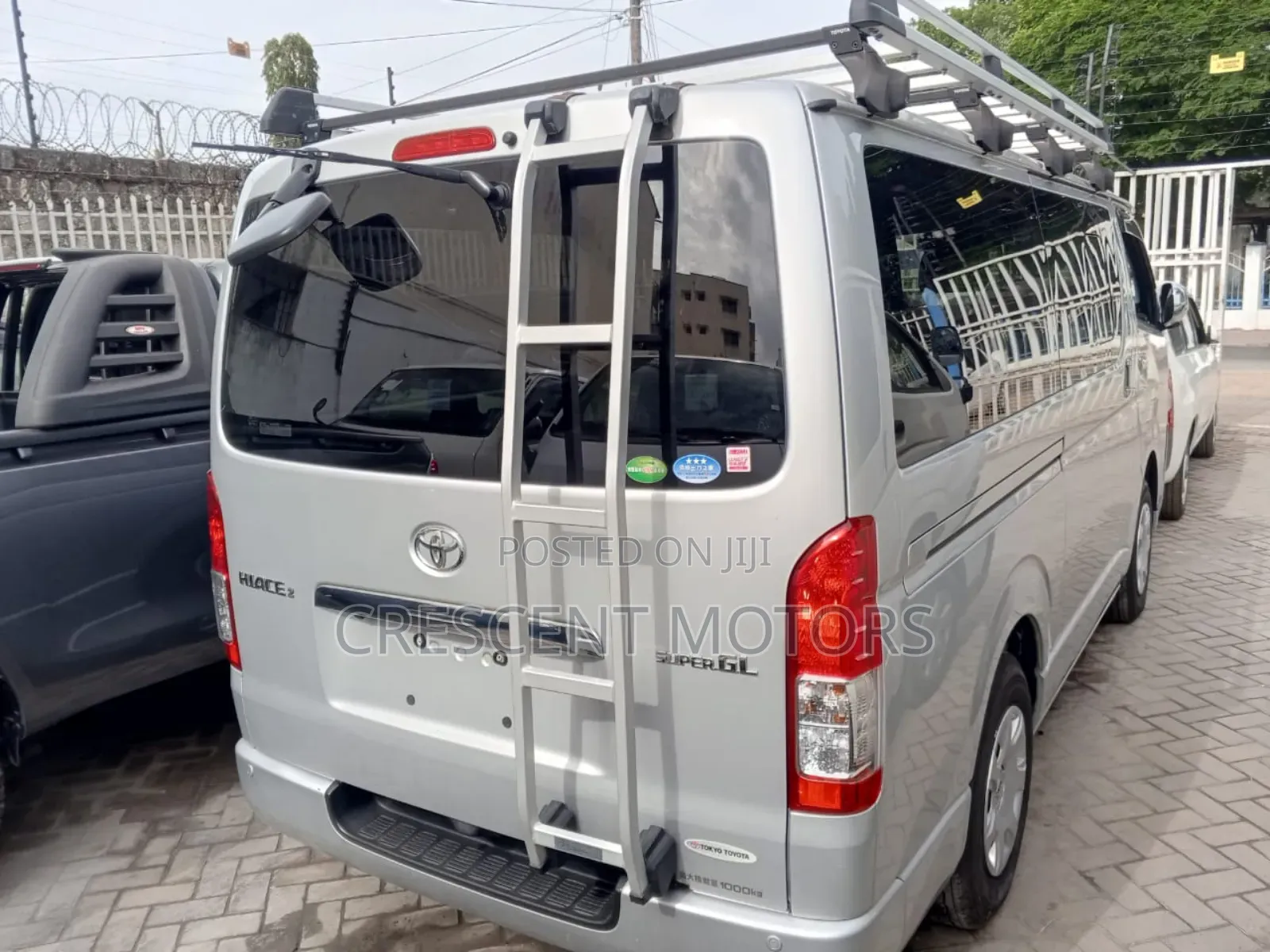 Toyota HiAce 2019 Silver