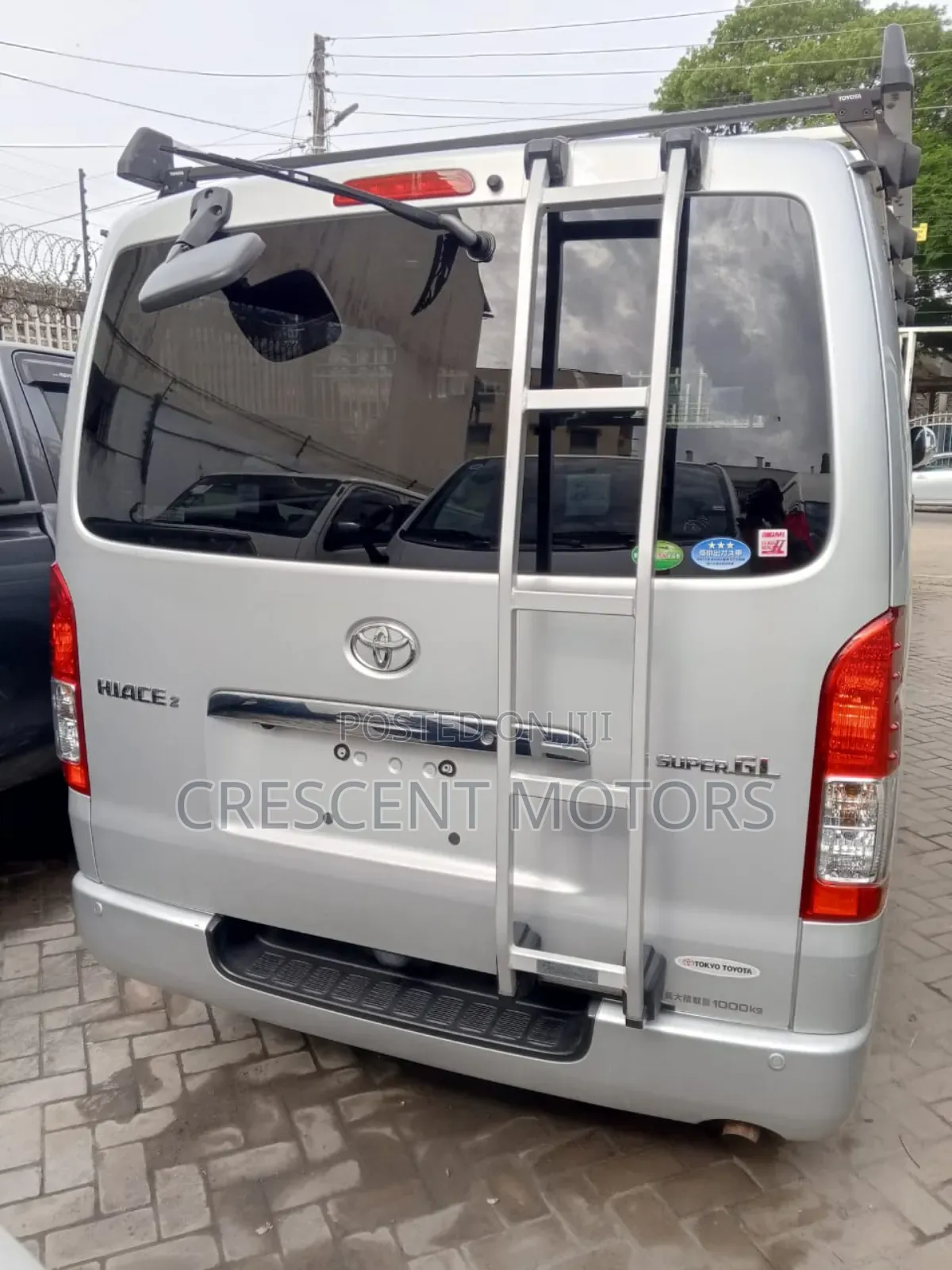 Toyota HiAce 2019 Silver
