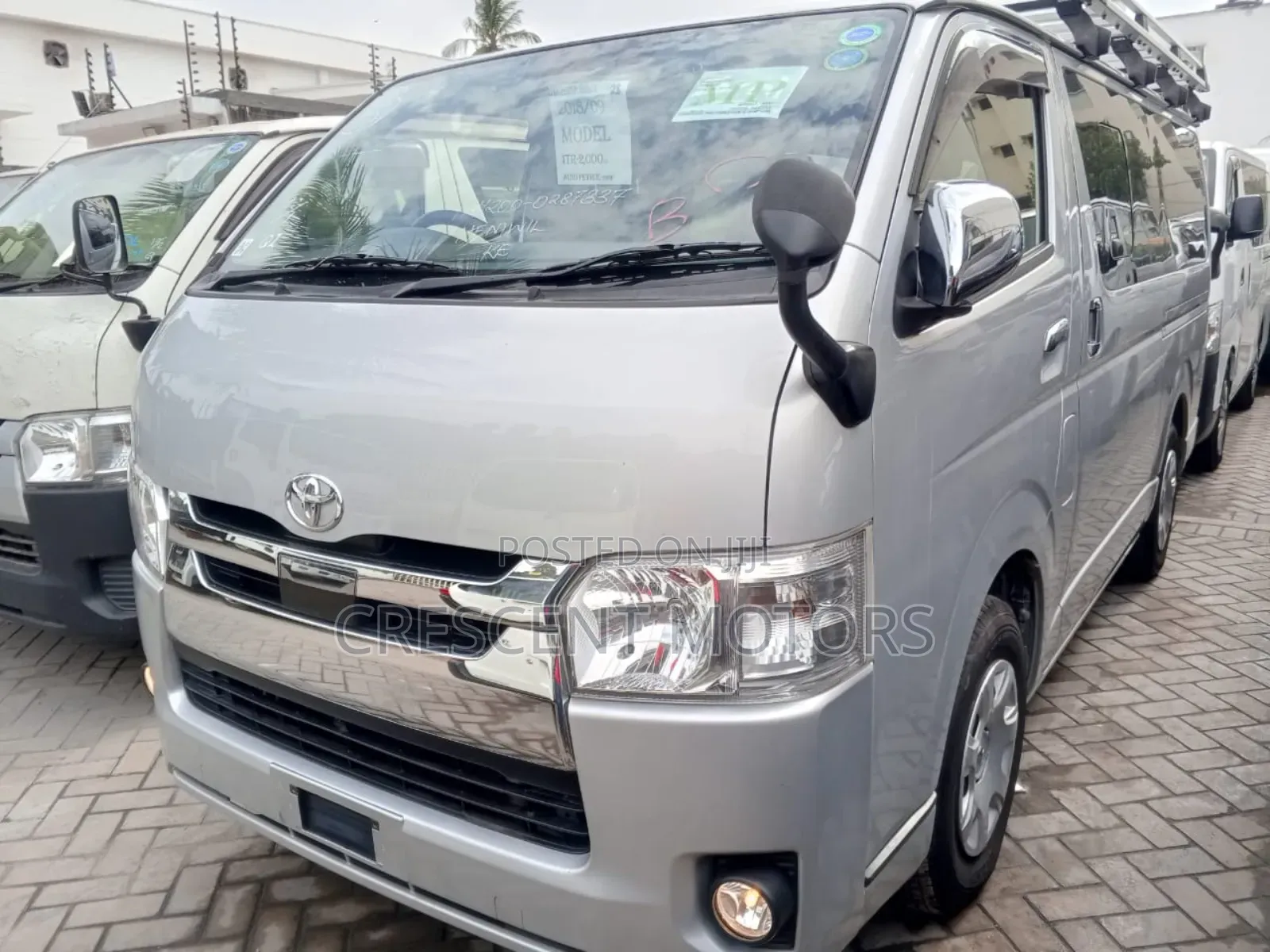 Toyota HiAce 2019 Silver