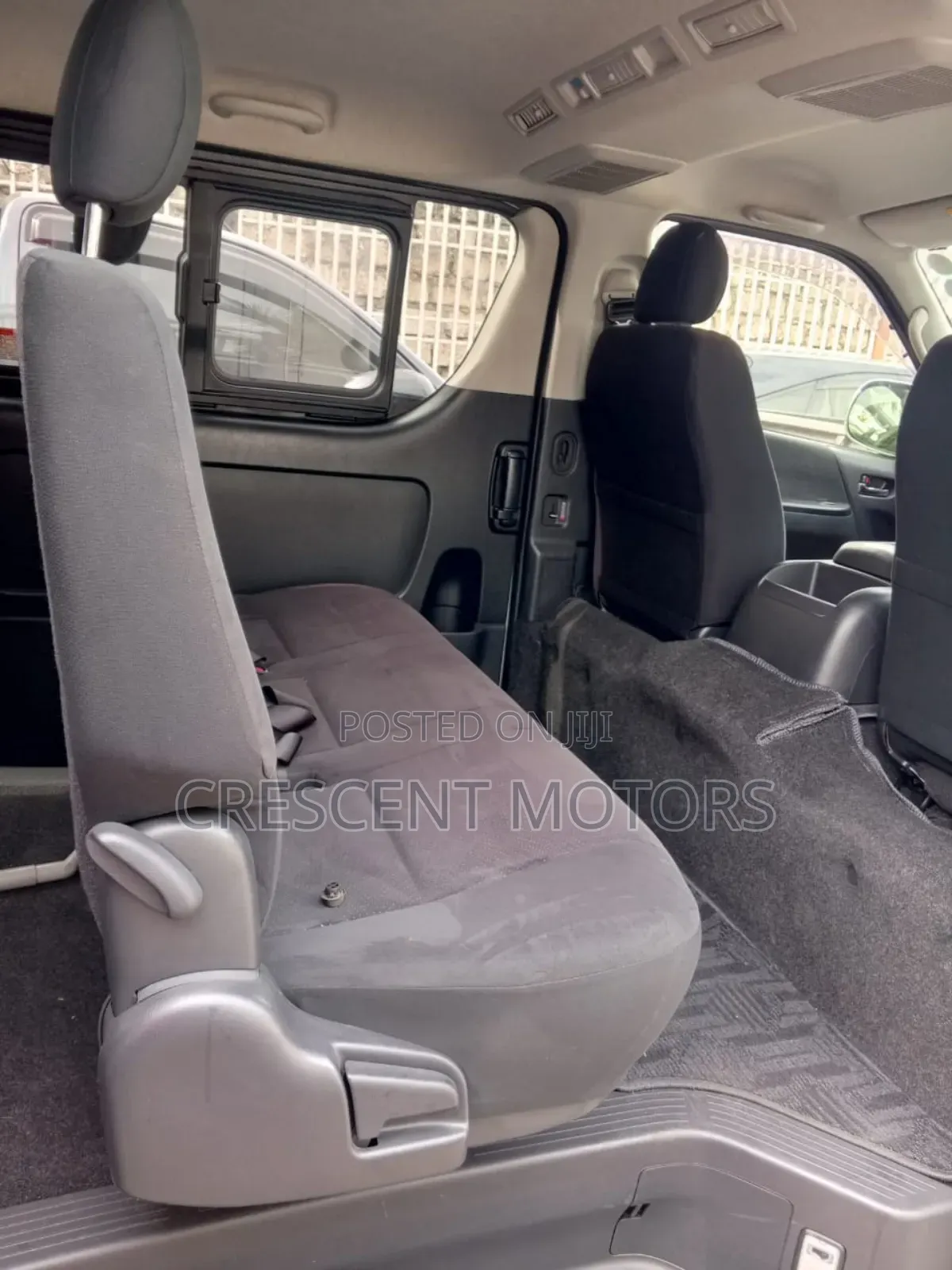 Toyota HiAce 2019 Silver