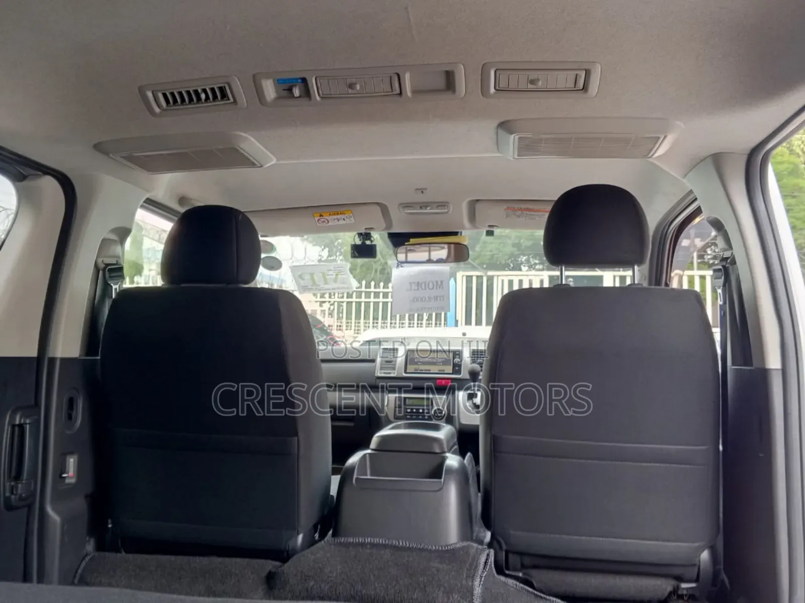 Toyota HiAce 2019 Silver