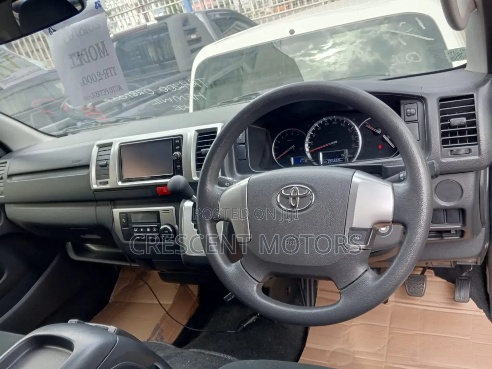 Toyota HiAce 2019 Silver