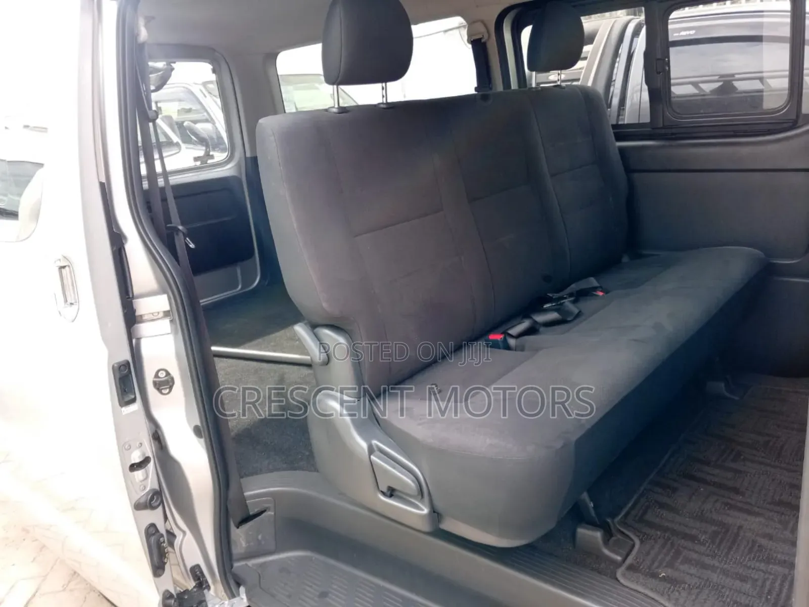 Toyota HiAce 2019 Silver