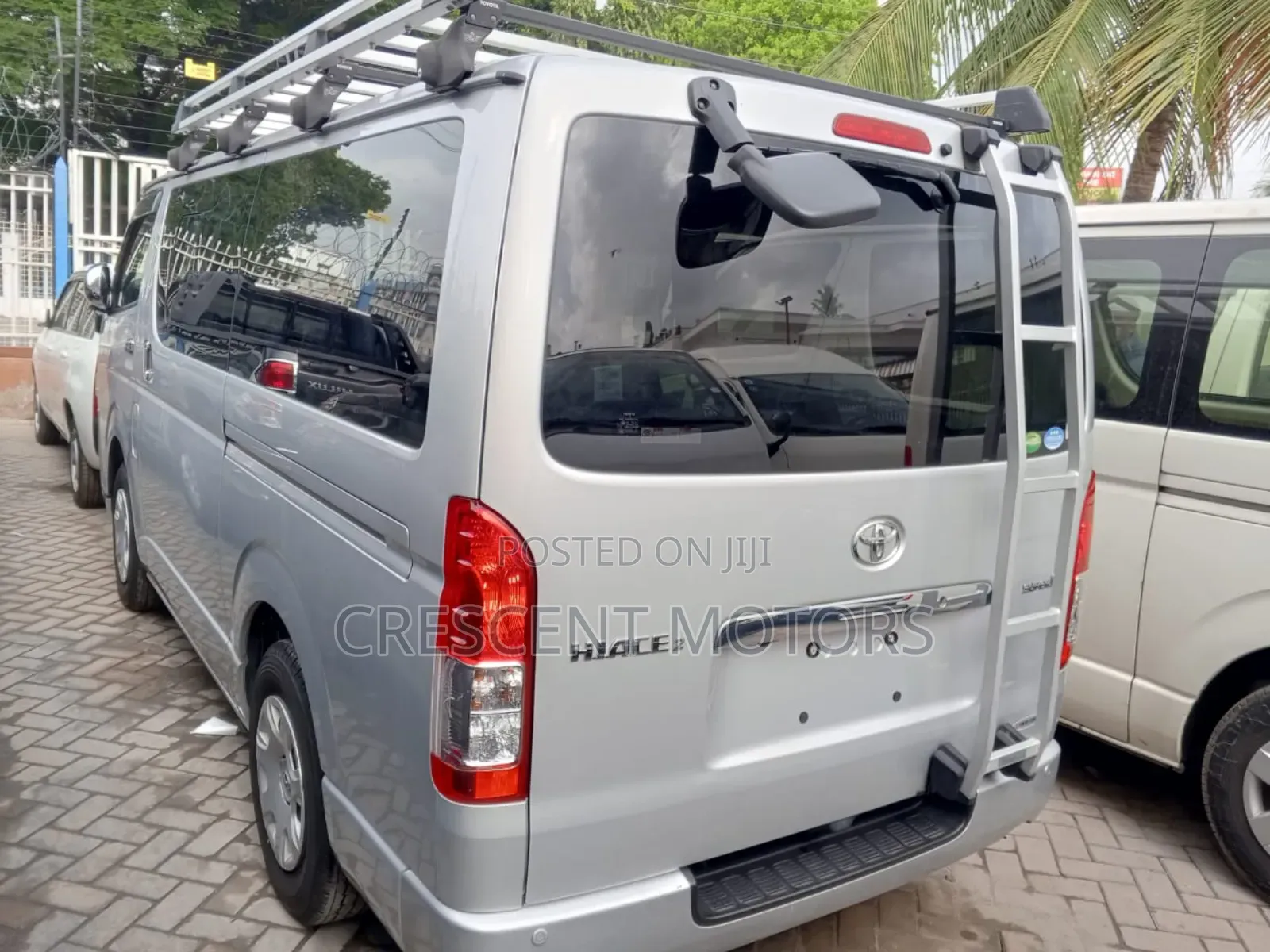 Toyota HiAce 2019 Silver