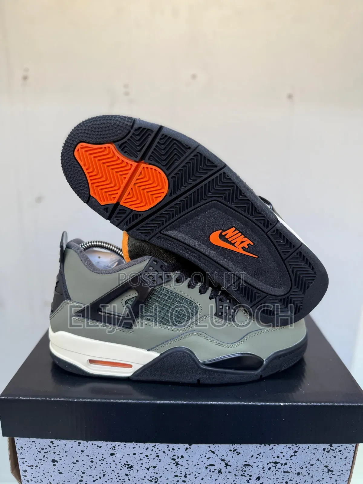 Air Jordan 4 Retro Og Sp "Undefeated" Sneakers  Green