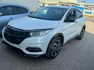 Honda Vezel 2019 White