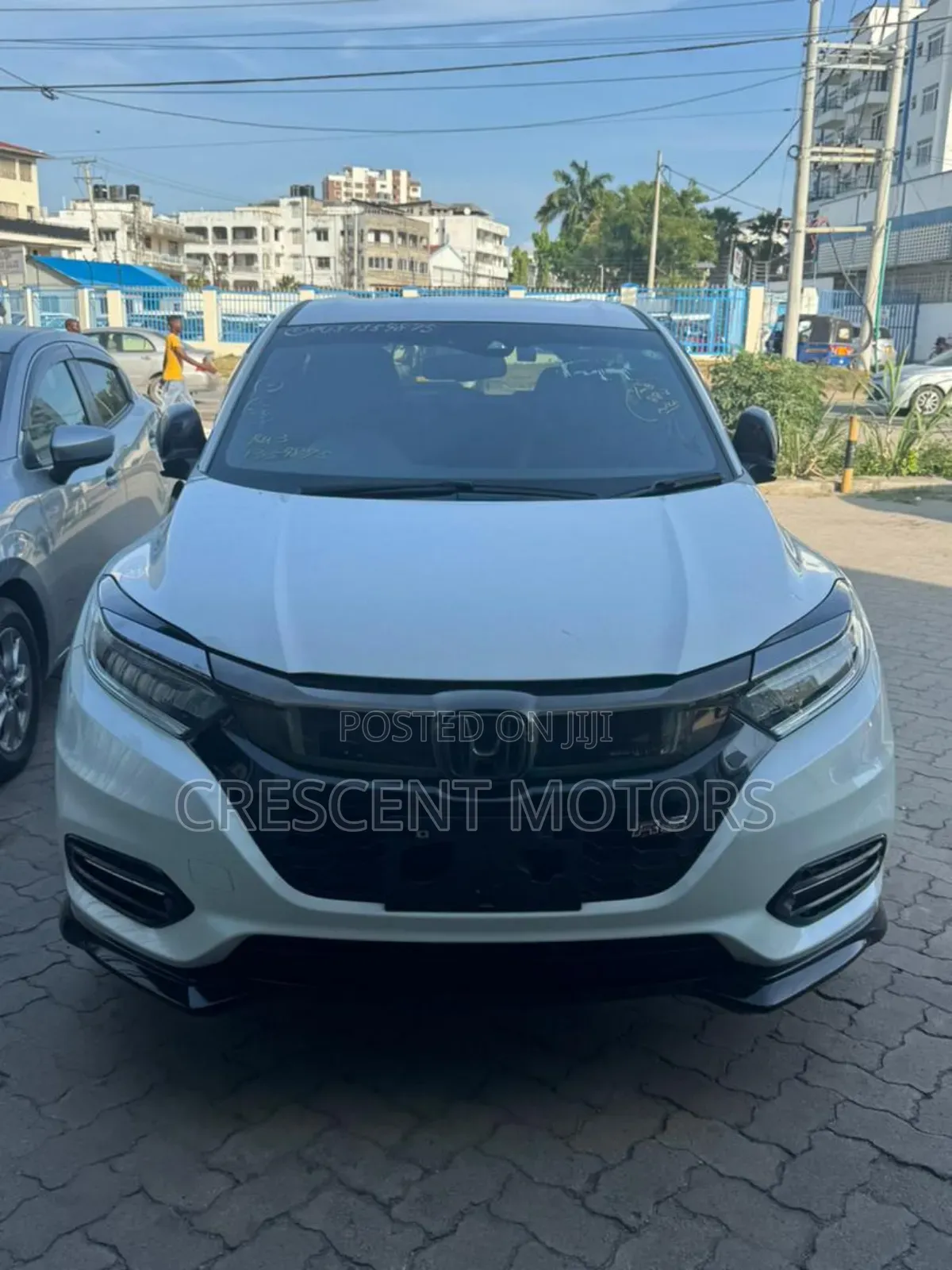 Honda Vezel 2019 White
