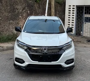 Honda Vezel 2019 White