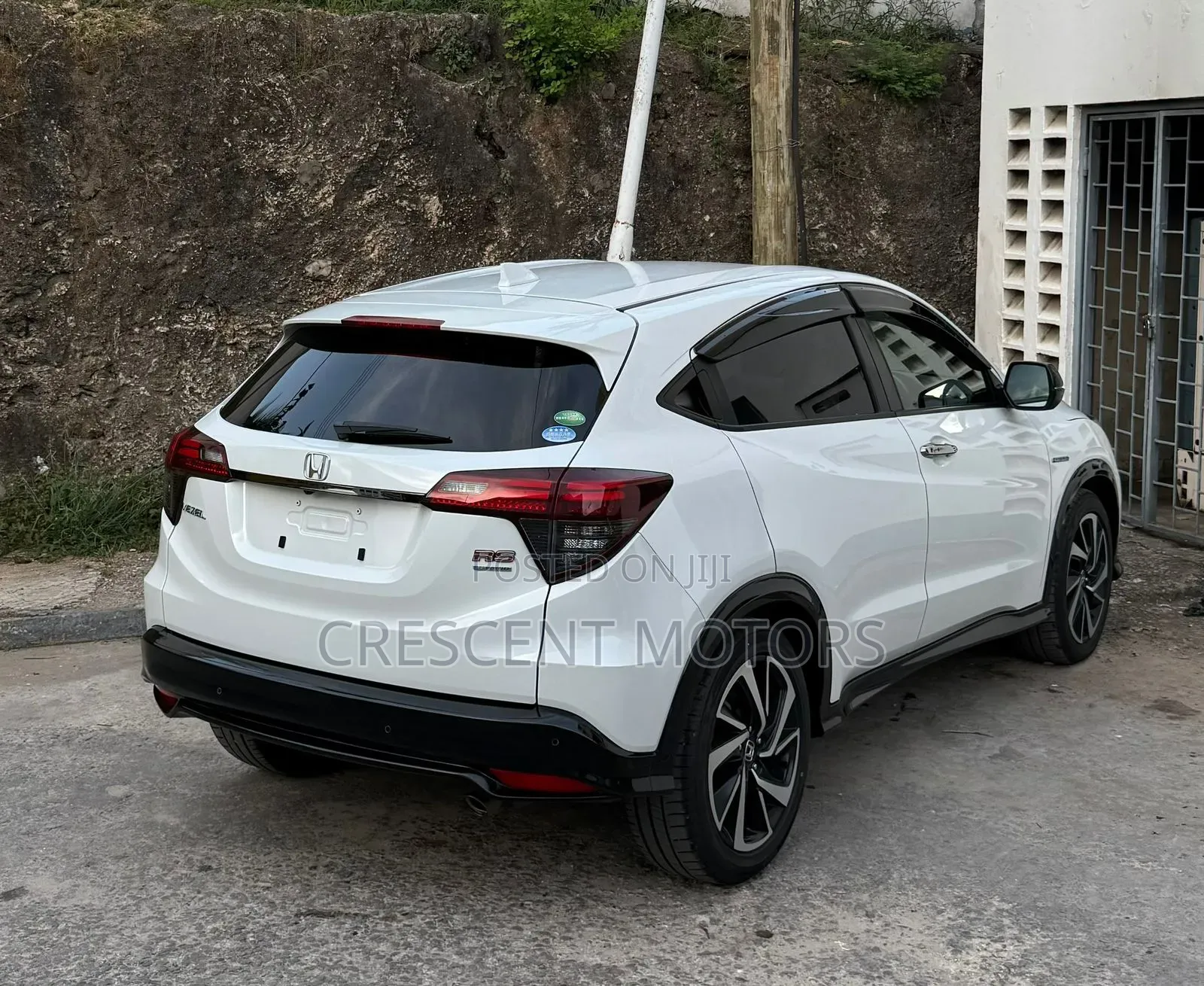 Honda Vezel 2019 White