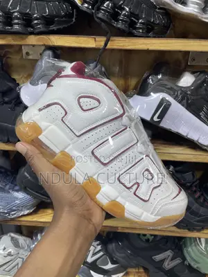 Nike Uptempo
