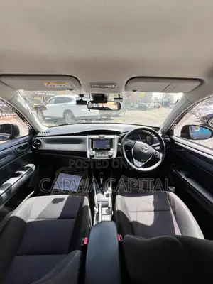 Toyota Corolla Fielder 2018 Black