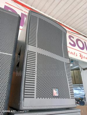 RCF v Max V35 Passive Loudspeaker. - thumbnail 2