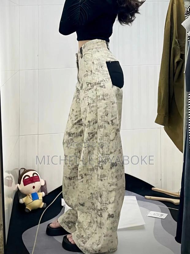 Baggy Jeans - thumbnail 2