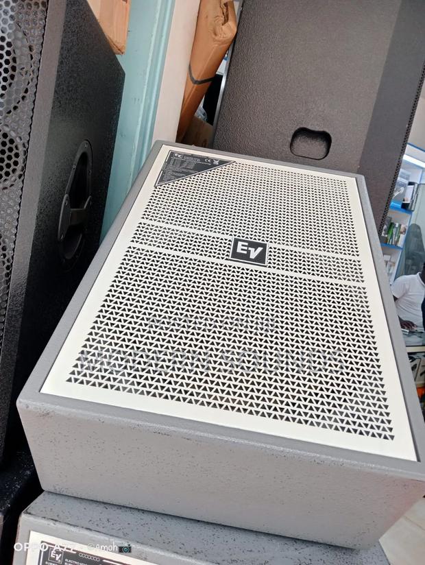 Electro-Voice (Ev) E115 Speakers - main view