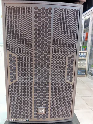 RCF Sub 708 as Ii Active Subwoofer