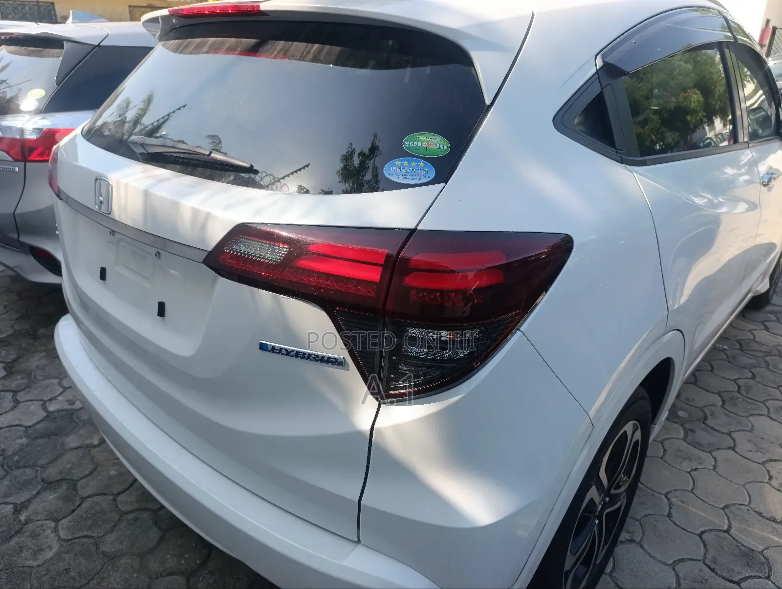 Honda Vezel 1.5 Hybrid 2WD 2018 White