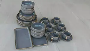 32 Pieces Elegant European Porcelain Dinner Set