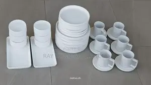 32pieces Matte Stoneware Smooth Finish
Elegant Porcelain Dinner Set