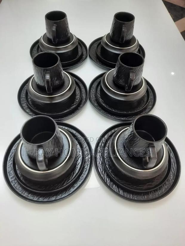 24pieces Black Ceramic DinnersetHighquality Modern Style Dinnerset